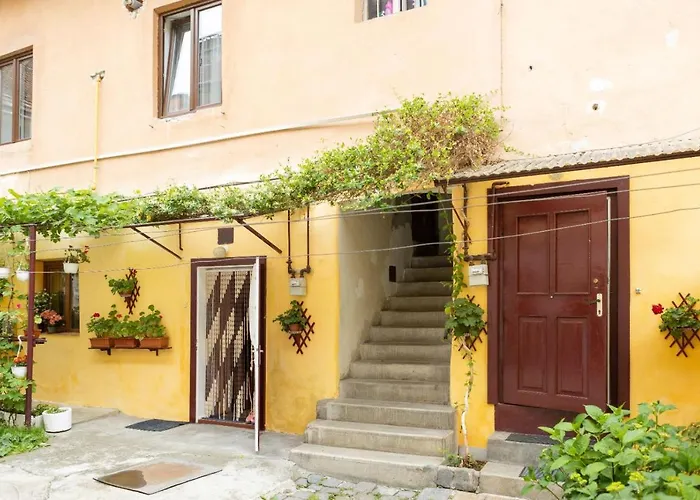 Piata's Hidden * Brasov